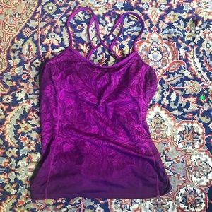 Athleta workout top with built in bra size xl